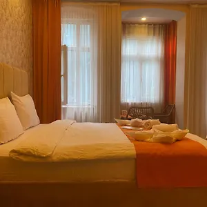 House 1 İstanbul